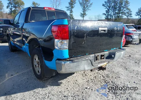 2010 Toyota Tundra Grade 4.6L V8 z USA, uszkodzony, nr VIN 5TFRM5F12AX015052